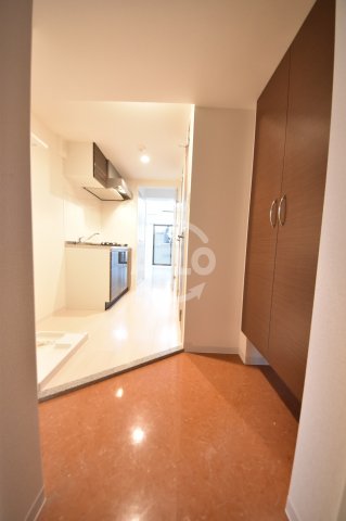 玄関　Luxe西長堀（ラグゼ西長堀）　玄関