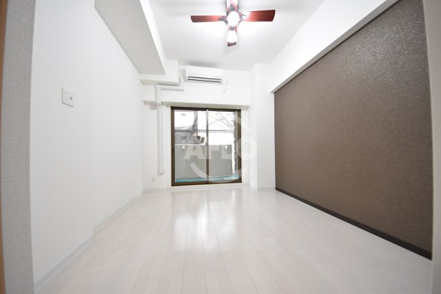 その他部屋・スペース　Luxe西長堀（ラグゼ西長堀）　寝室