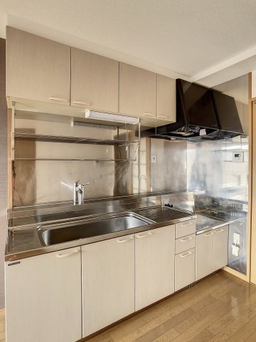 キッチン　2022年10月撮影※現況を優先します