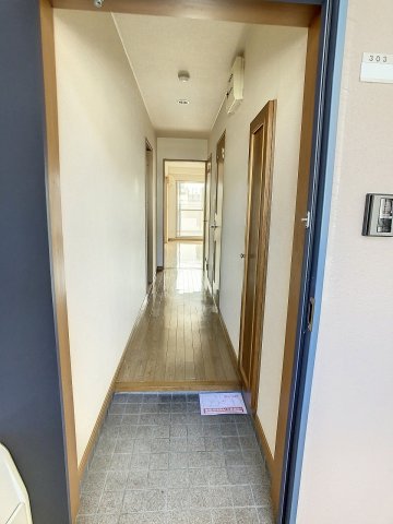 玄関　2022年10月撮影※現況を優先します