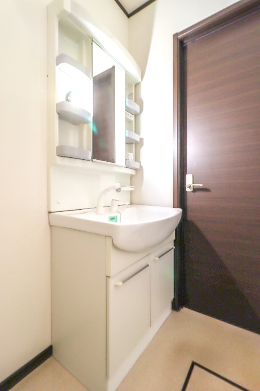 洗面設備　図面と現状に相違がある場合には現状を優先