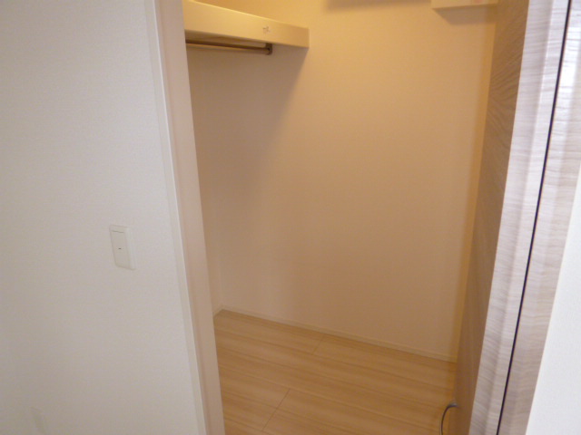 収納　ウォークインクローゼット