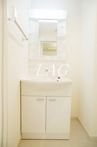 洗面設備　洗面台です。