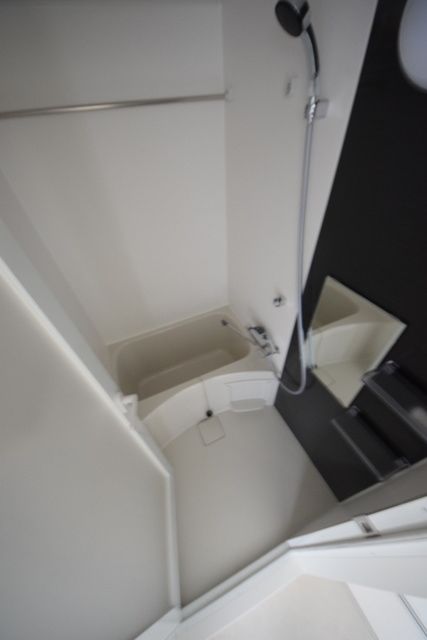 バス・シャワールーム　☆内見のご予約はタウンハウジング高幡不動店まで☆