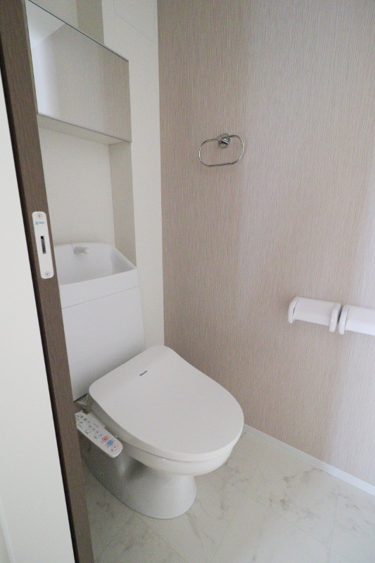 トイレ　図面と現状に相違がある場合には現状を優先