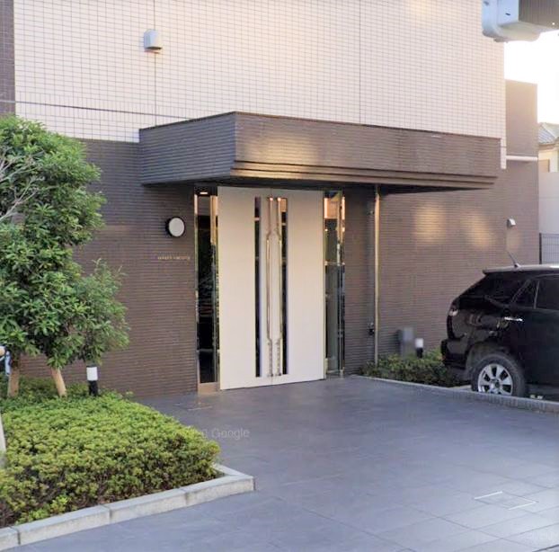 エントランス　ゆとりのあるエントランスです