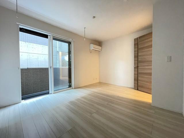 居室・リビング　※別室参考写真（現況優先となります。）