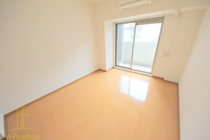 居室・リビング　リーガル京町堀II