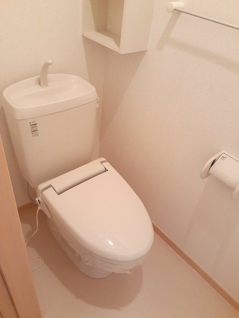 トイレ　トイレ