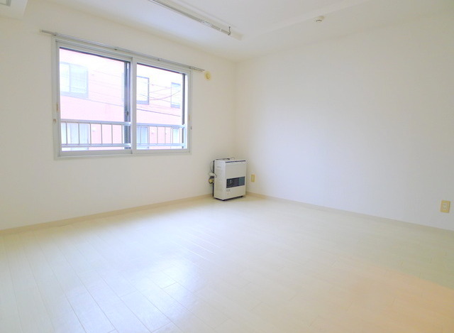 居室・リビング　11.0帖の広々とした1Kタイプです！