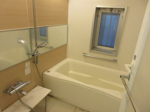 バス・シャワールーム　浴室
