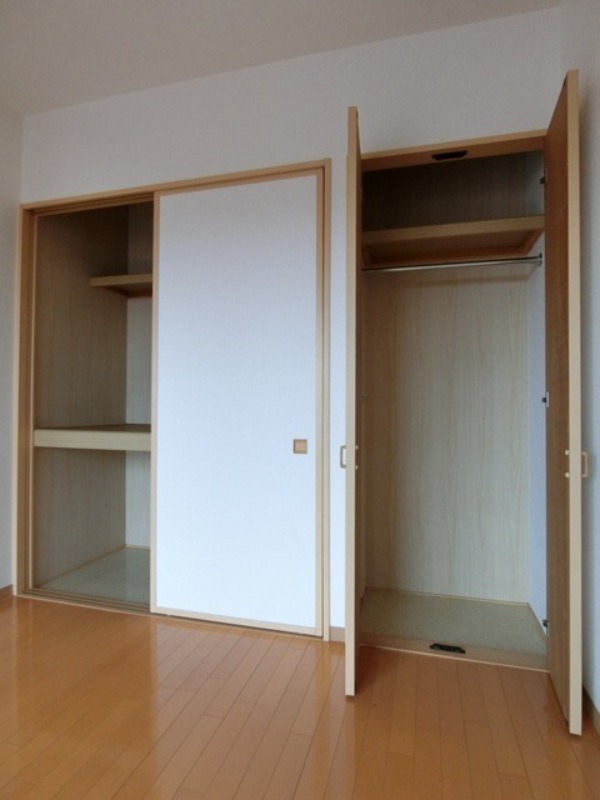 収納　図面と現状に相違がある場合には現状を優先