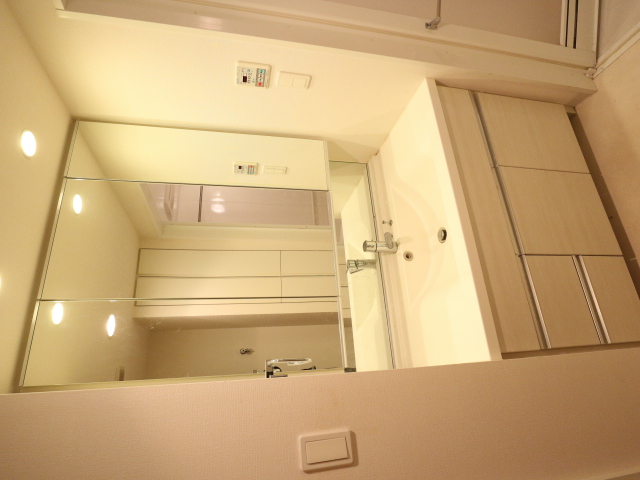 洗面設備　別部屋参考写真