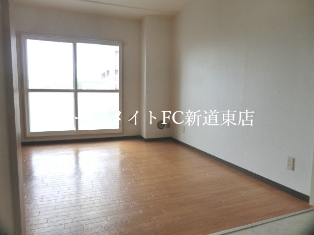 その他部屋・スペース　寝室