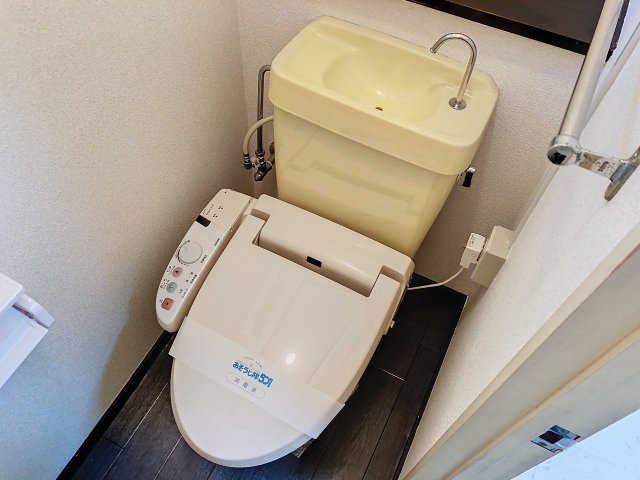 トイレ　サンプル写真になります