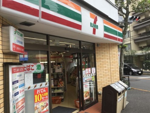 コンビニ　セブンイレブン 新宿上落合1丁目店（コンビニ）まで181m