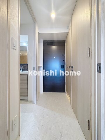 玄関　同タイプ別部屋写真使用