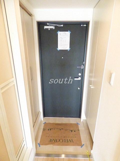 玄関　シューズＢＯＸ付きの玄関♪