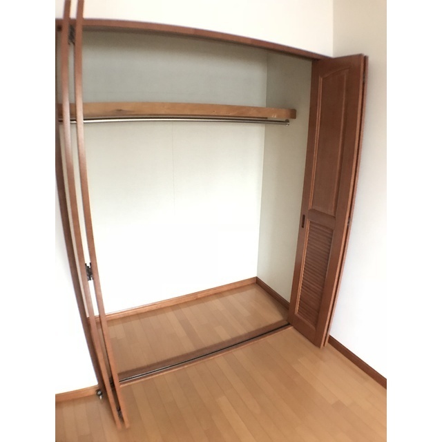収納　洋室クローゼット