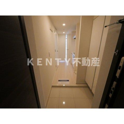 玄関　落ち着いた玄関です
