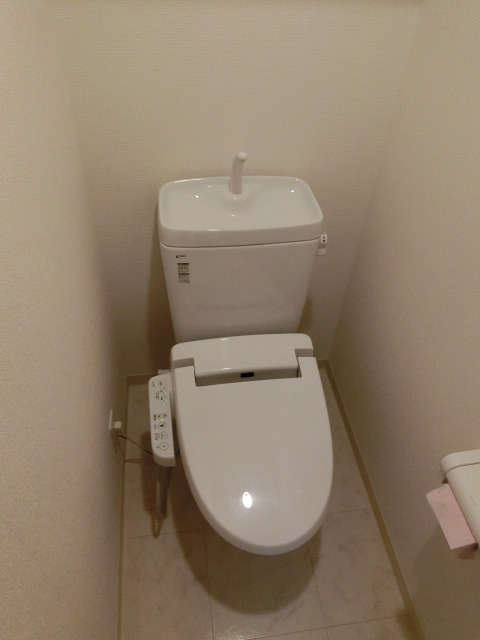 トイレ　シャワートイレは最近人気急上昇中です。