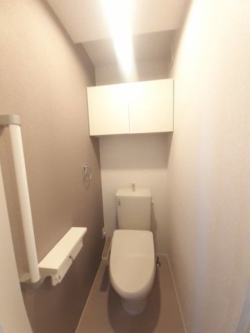 トイレ　シンプルで使いやすいトイレです