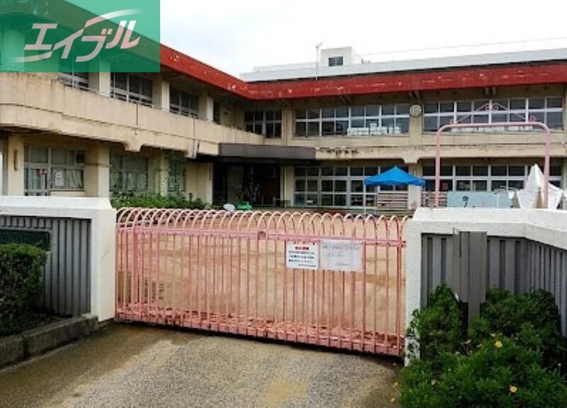 幼稚園・保育園　芳泉幼稚園（幼稚園・保育園）まで606m