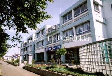 中学校　札幌市立あいの里東中学校（中学校）まで3524m