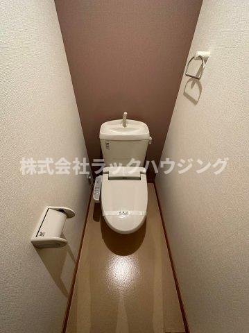 トイレ　【お部屋さがしはラックハウジングにお問合せ下さいませ♪】