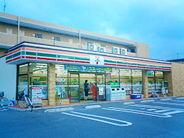 コンビニ　セブンイレブン 南越谷5丁目店（コンビニ）まで373m