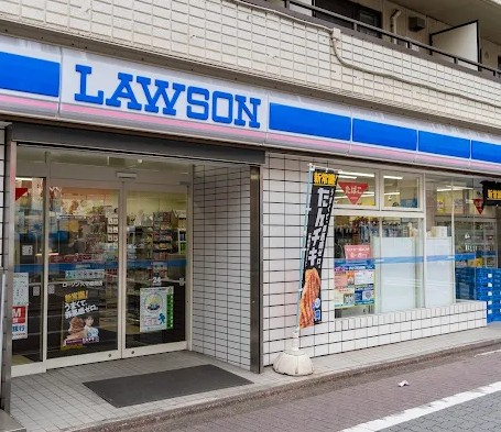 コンビニ　ローソン穴守稲荷店（コンビニ）まで46m