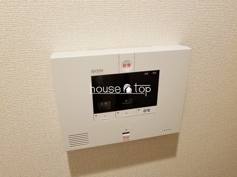 セキュリティ　セコムセキュリティー付き！留守中も安心です♪