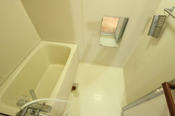 バス・シャワールーム　使い勝手の良さそうなお部屋です！