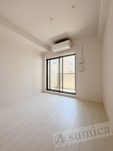 バルコニー　ペットも嬉しい明るいお部屋です