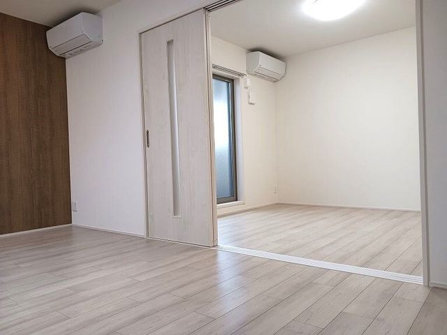 居室・リビング　同仕様