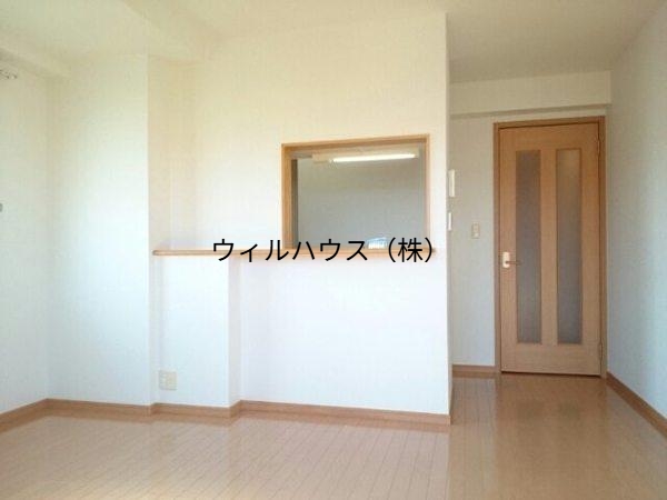 居室・リビング　人気のカウンターキッチン！