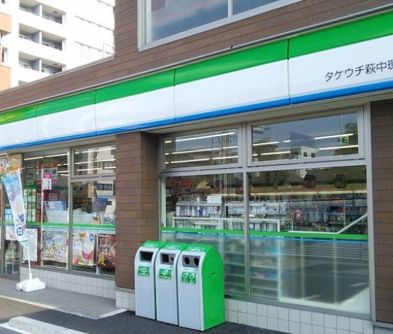 コンビニ　ファミリーマート野口西糀谷産業道路店（コンビニ）まで354m