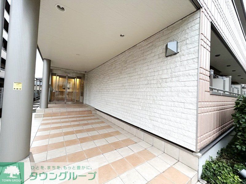 エントランス　★賃貸物件のお問い合わせはタウンハウジング登戸店まで★