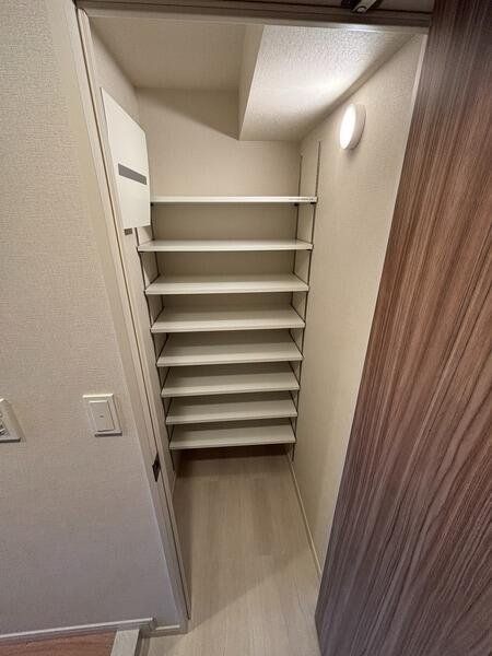 収納