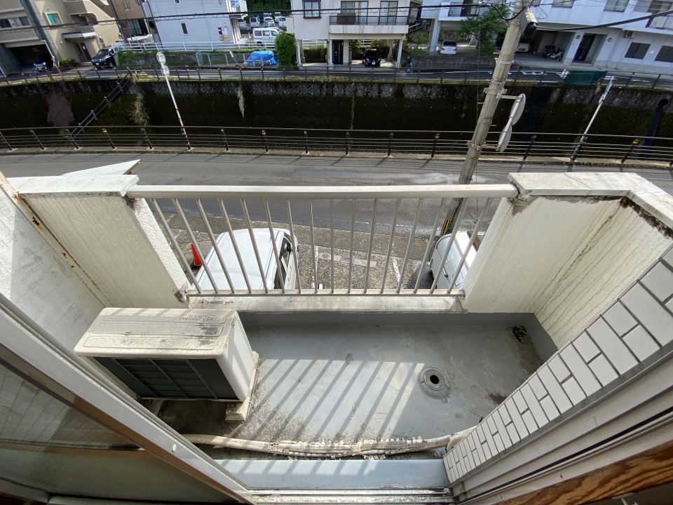 バルコニー　南西向きのお部屋です