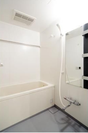 バス・シャワールーム　別部屋参考写真
