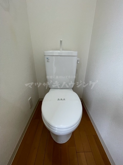 トイレ　参考写真