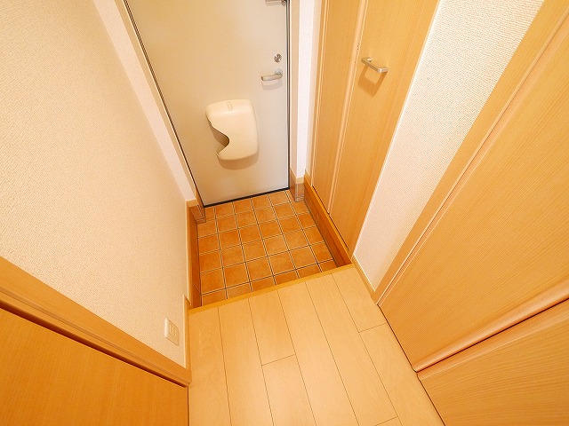 玄関　ゆったりとした玄関です