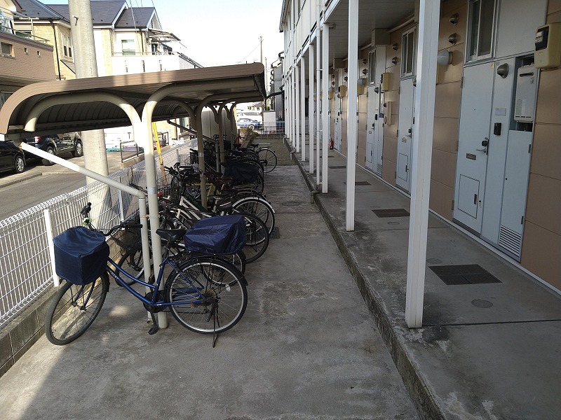その他共有部分　駐輪場　自転車＆原付のみ駐輪可