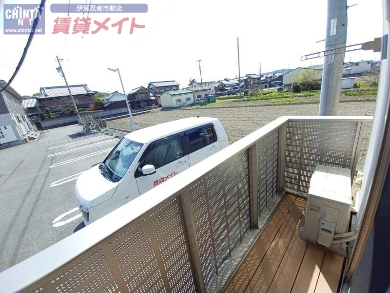 バルコニー　別部屋反転画像参考