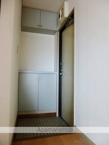 リバータウン末広の玄関写真