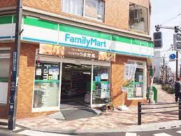 コンビニ　ファミリーマート 新井薬師店（コンビニ）まで153m
