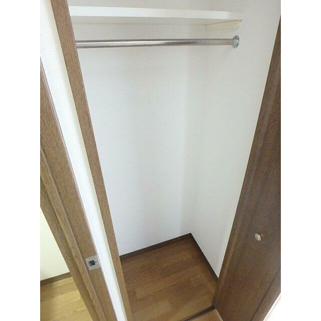 収納　クローゼット