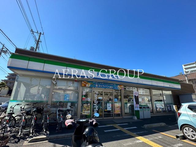 コンビニ　ファミリーマート西川口三丁目店（コンビニ）まで87m