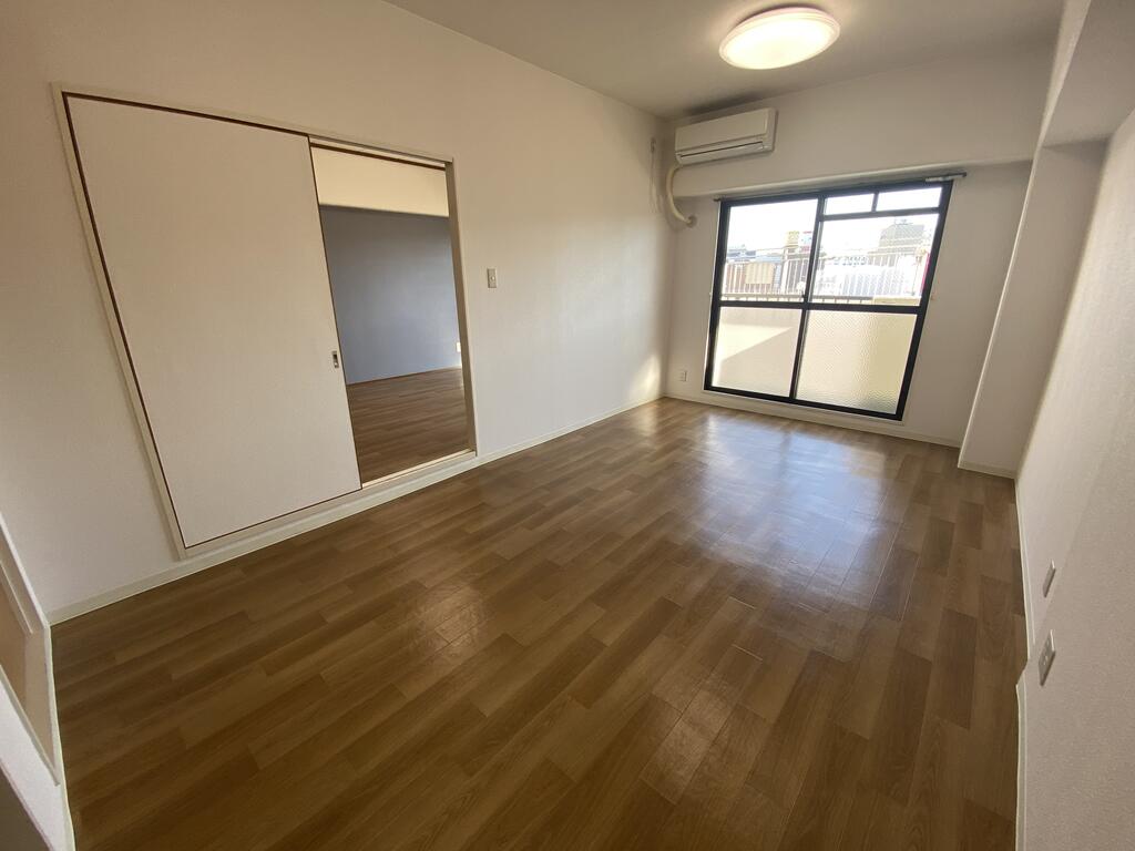 居室・リビング　別部屋の写真となります